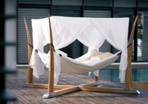xOutdoor-Bed-For-Relaxation-With-A-Cocoon-by-Royal-Botania-1-450x316.jpg.pagespeed.ic_.N4YnFp3x_J1