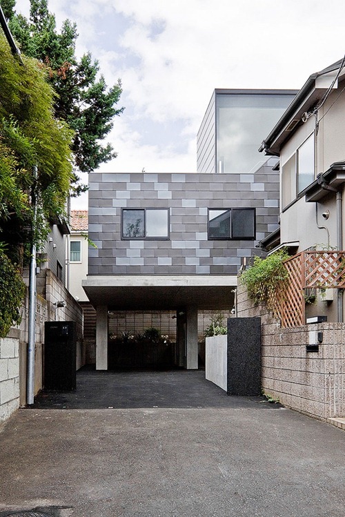 House-in-Eifukucho-00-800x1200