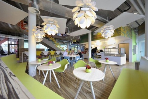 Fun-and-colorful-Unilever-office4